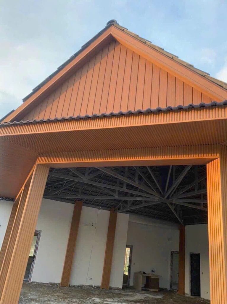 Tấm ốp nhựa ngoài trời